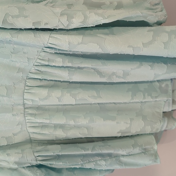 Lane Bryant Top Flowy Mint Green size 18/20 - Picture 2 of 7